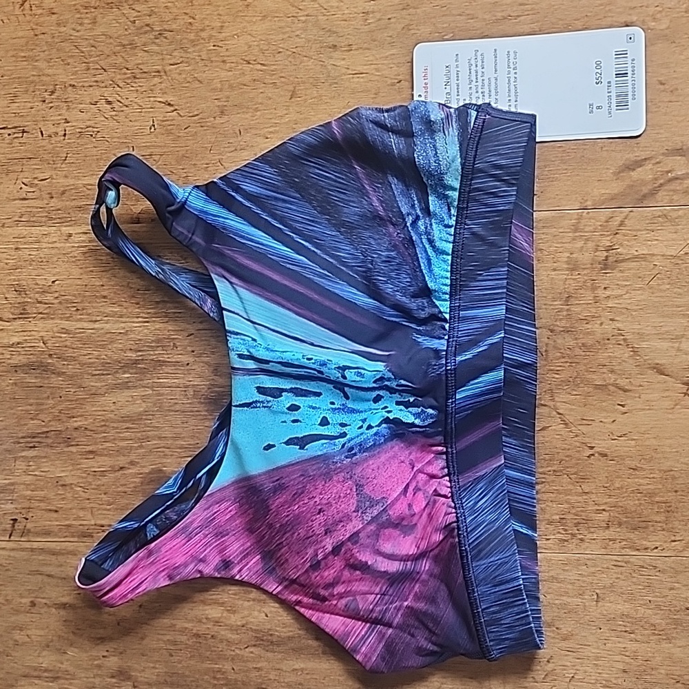 NWT Lululemon Energy Bra Nulux 8 print